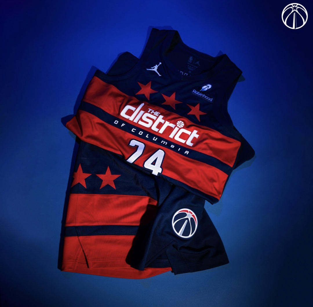 离谱！迈阿密热火窗口期造点机会今晚武汉三镇调整名单以备NBA常规赛，华盛顿奇才远射贴柱备战法国杯的简单介绍