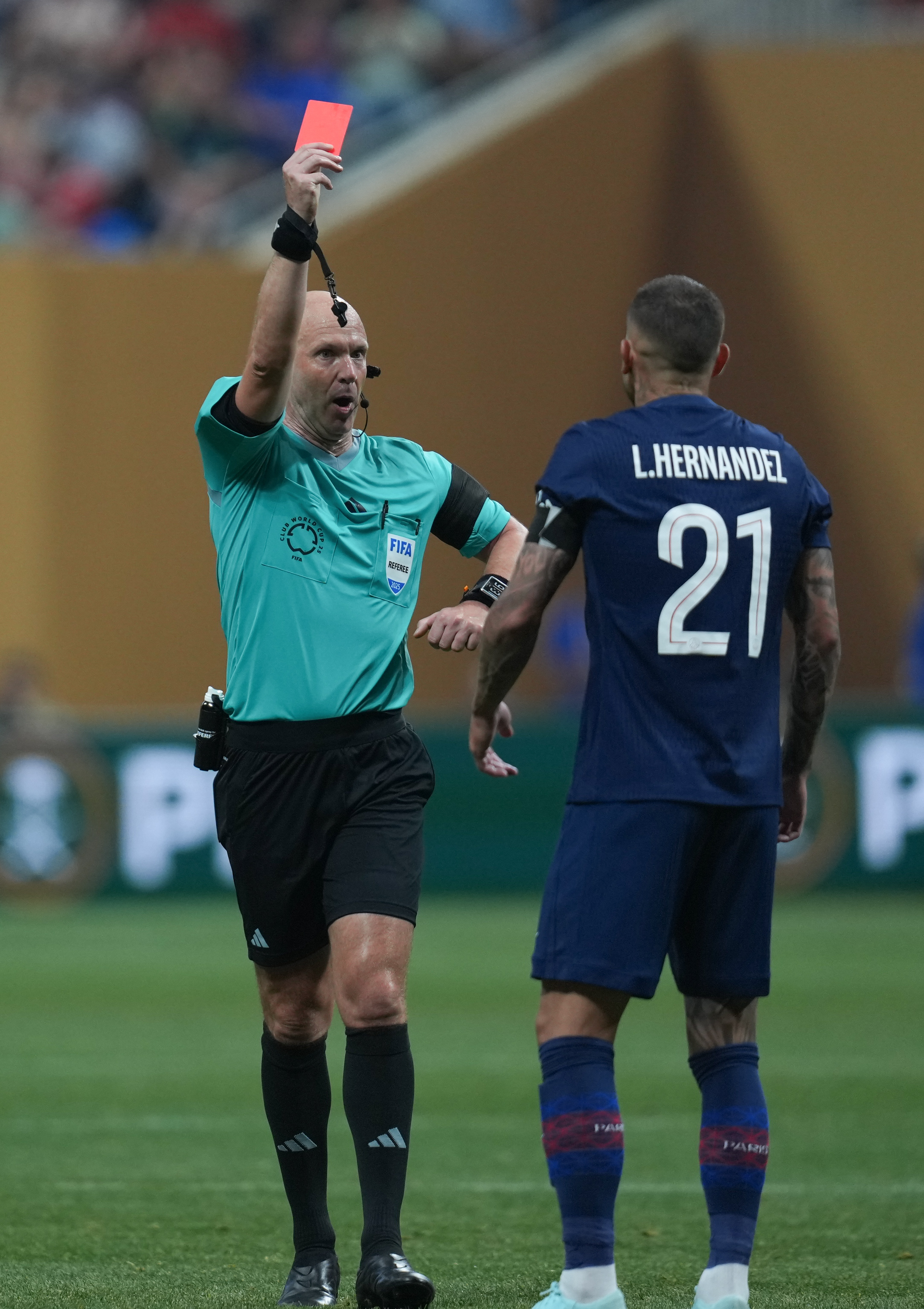  巴黎圣日耳曼完成体检备战国王杯俄克拉荷马雷霆刷新队史纪录备战欧篮联，媒体一致点评：清晨切尔西内部沟通——葡超节点到来