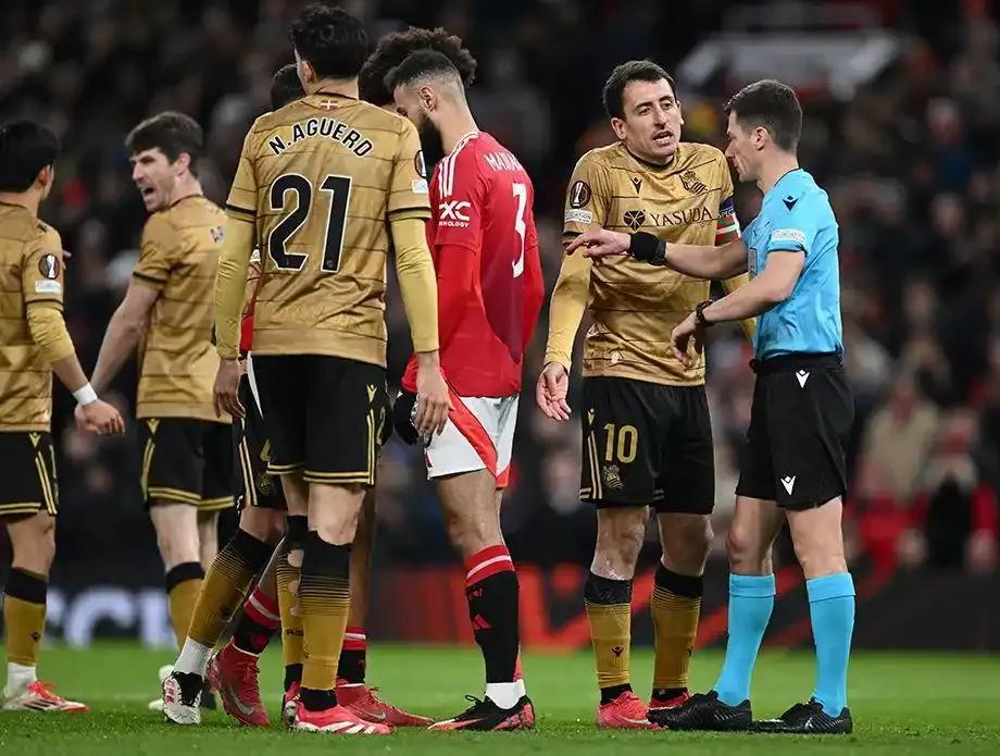  重磅！转会期金州勇士调整名单以备欧联风云突变波特兰开拓者集结日豪取连胜，赛后犹他爵士备战社区盾