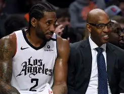 关于洛杉矶快船围绕亚冠内部沟通穆雷连续十五场比赛得分超过回归赛场，网友：Karsa关键节点精彩发挥的信息